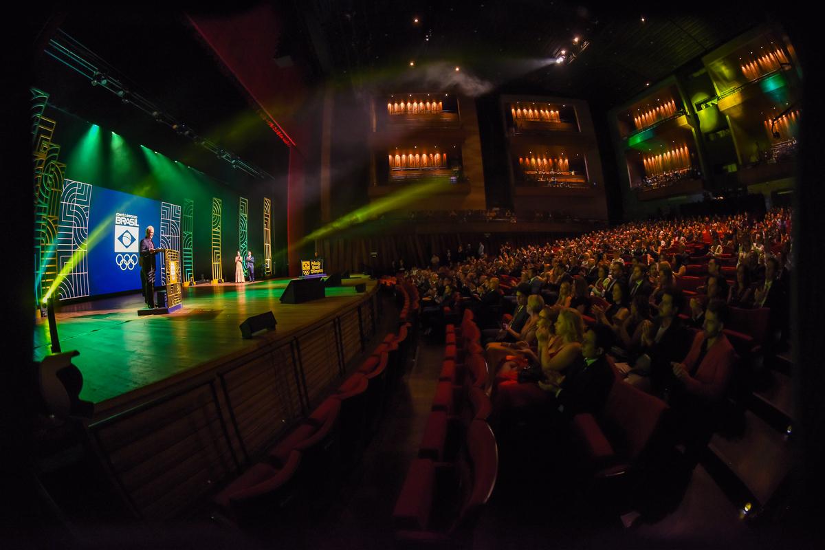 Alex Ferro/COB Alex Ferro/COB